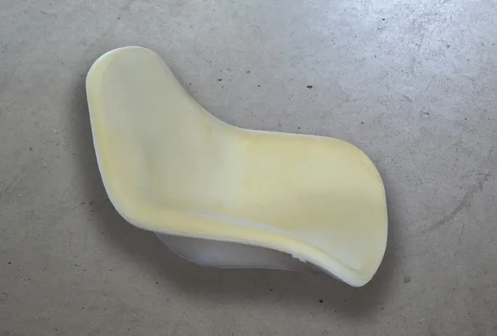 RIGID-FLEXIBLE COUPLED POLYURETHANE